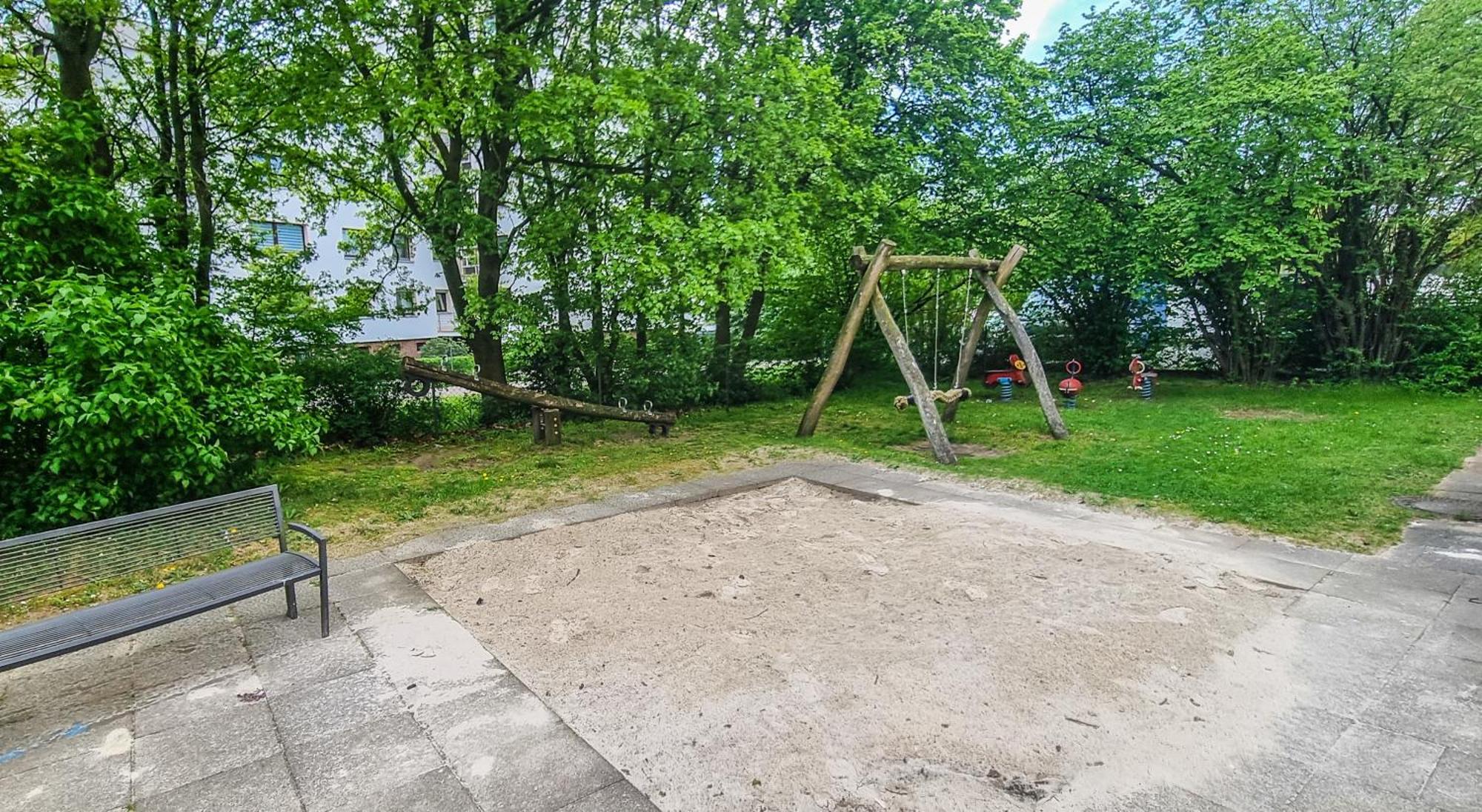 - Langenhagen Center 2 Apartment Hannover
